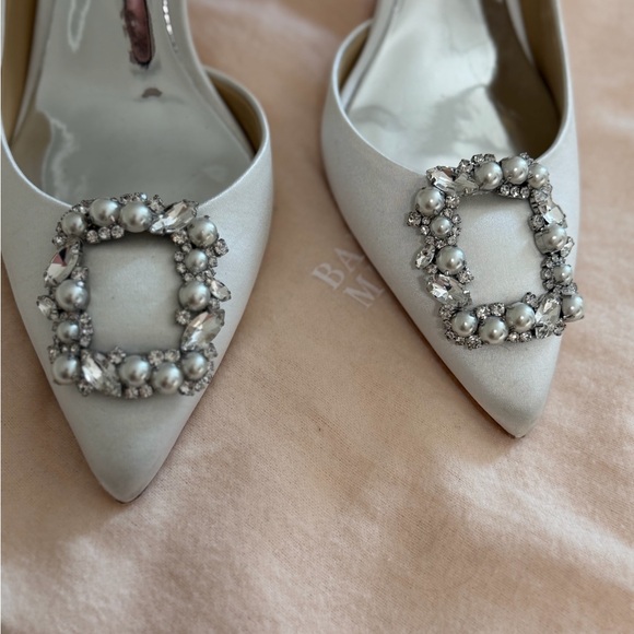 Badgley Mischka Women's Fabia Pointed Toe Slip On d'Orsay Pumps - Picture 3 of 6